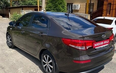 KIA Rio III рестайлинг, 2017 год, 1 300 000 рублей, 3 фотография