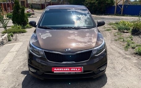 KIA Rio III рестайлинг, 2017 год, 1 300 000 рублей, 4 фотография