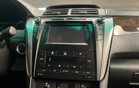Toyota Camry, 2015 год, 2 450 000 рублей, 15 фотография