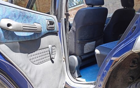 Toyota RAV4, 1998 год, 540 000 рублей, 8 фотография