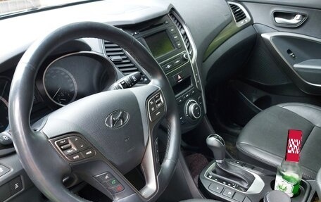 Hyundai Santa Fe III рестайлинг, 2017 год, 2 350 000 рублей, 6 фотография