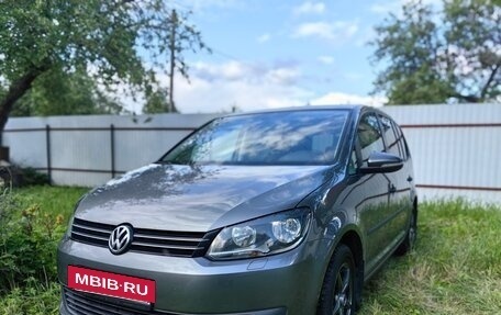 Volkswagen Touran III, 2011 год, 1 265 000 рублей, 4 фотография