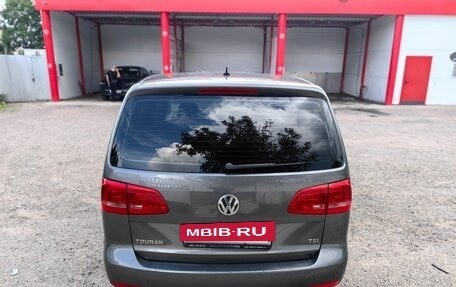 Volkswagen Touran III, 2011 год, 1 265 000 рублей, 11 фотография