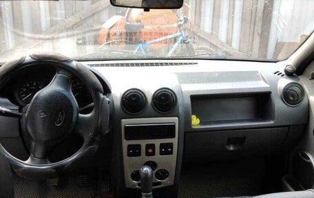 Renault Logan I, 2007 год, 195 000 рублей, 10 фотография