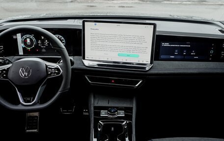 Volkswagen Tiguan, 2025 год, 4 850 000 рублей, 14 фотография