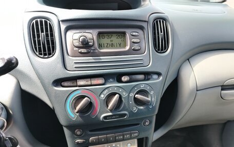 Toyota Yaris Verso, 2001 год, 246 000 рублей, 11 фотография