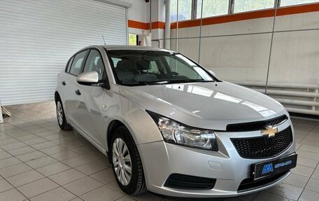 Chevrolet Cruze II, 2012 год, 670 000 рублей, 3 фотография