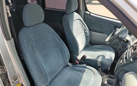 Toyota Yaris Verso, 2001 год, 246 000 рублей, 14 фотография