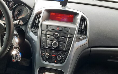 Opel Astra J, 2014 год, 1 000 000 рублей, 8 фотография