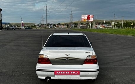 Daewoo Nexia I рестайлинг, 2003 год, 75 000 рублей, 2 фотография