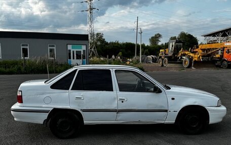 Daewoo Nexia I рестайлинг, 2003 год, 75 000 рублей, 8 фотография