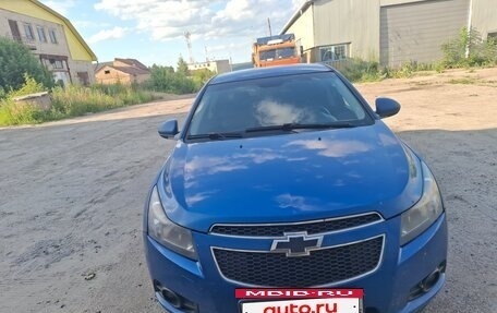 Chevrolet Cruze II, 2011 год, 650 000 рублей, 4 фотография