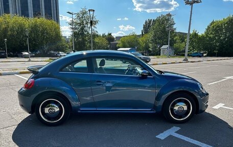 Volkswagen Beetle, 2016 год, 2 200 000 рублей, 3 фотография