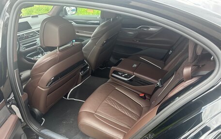 BMW 7 серия, 2020 год, 6 850 000 рублей, 10 фотография