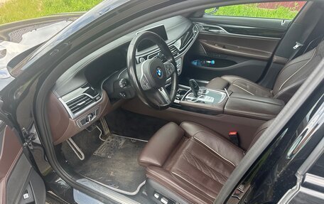 BMW 7 серия, 2020 год, 6 850 000 рублей, 14 фотография