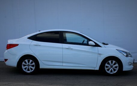 Hyundai Solaris II рестайлинг, 2016 год, 910 000 рублей, 8 фотография