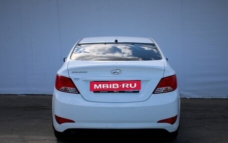 Hyundai Solaris II рестайлинг, 2016 год, 910 000 рублей, 6 фотография