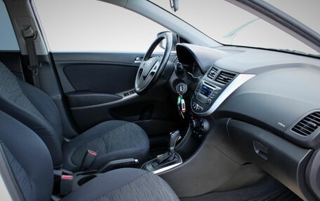 Hyundai Solaris II рестайлинг, 2016 год, 910 000 рублей, 12 фотография