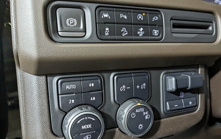Chevrolet Tahoe IV, 2022 год, 7 995 000 рублей, 27 фотография