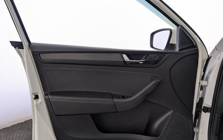 Skoda Rapid II, 2020 год, 1 300 000 рублей, 19 фотография