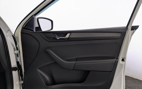 Skoda Rapid II, 2020 год, 1 300 000 рублей, 24 фотография