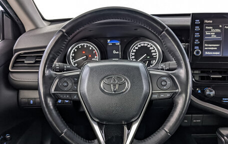 Toyota Camry, 2021 год, 2 950 000 рублей, 21 фотография