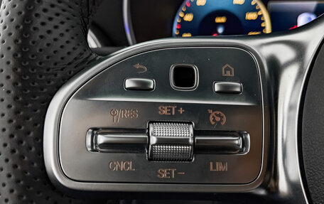 Mercedes-Benz C-Класс, 2019 год, 3 700 000 рублей, 28 фотография