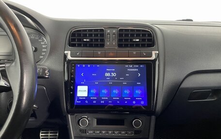 Volkswagen Polo VI (EU Market), 2017 год, 1 220 000 рублей, 18 фотография