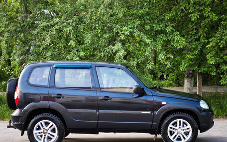 Chevrolet Niva I рестайлинг, 2015 год, 649 000 рублей, 4 фотография