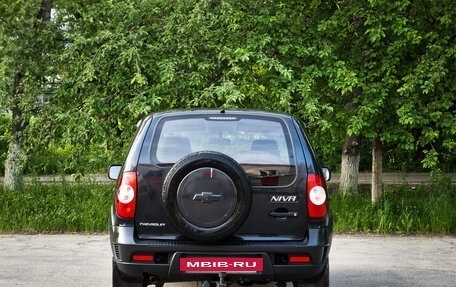 Chevrolet Niva I рестайлинг, 2015 год, 649 000 рублей, 6 фотография
