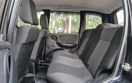 Chevrolet Niva I рестайлинг, 2015 год, 649 000 рублей, 21 фотография