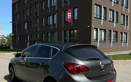 Opel Astra J, 2011 год, 600 000 рублей, 4 фотография