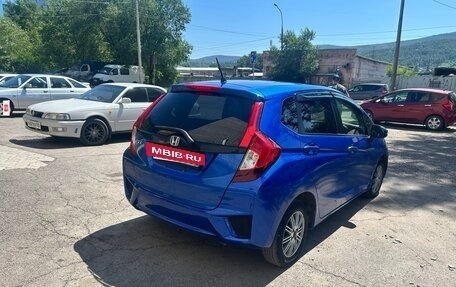 Honda Fit III, 2016 год, 850 000 рублей, 3 фотография