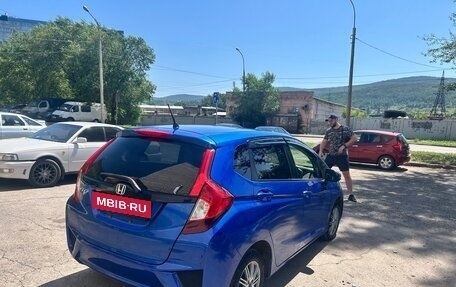 Honda Fit III, 2016 год, 850 000 рублей, 4 фотография