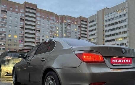 BMW 5 серия, 2003 год, 980 000 рублей, 3 фотография