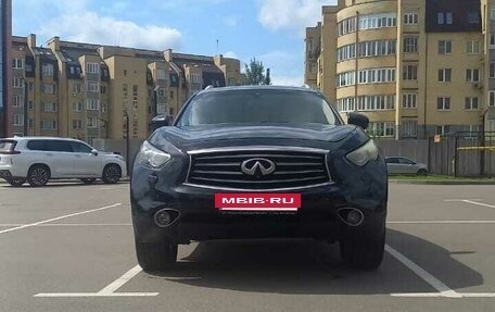 Infiniti FX II, 2012 год, 2 444 000 рублей, 2 фотография