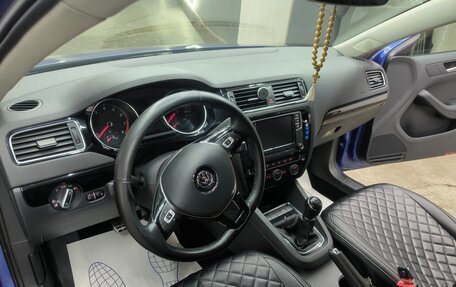 Volkswagen Jetta VI, 2018 год, 1 450 000 рублей, 3 фотография