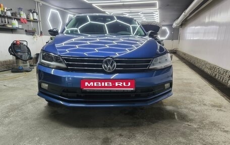 Volkswagen Jetta VI, 2018 год, 1 450 000 рублей, 13 фотография