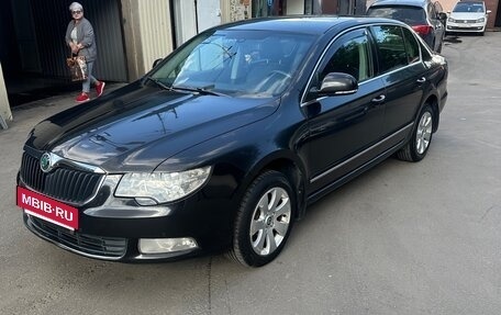 Skoda Superb III рестайлинг, 2011 год, 1 100 000 рублей, 4 фотография