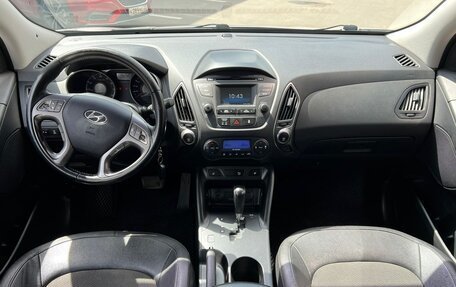 Hyundai ix35 I рестайлинг, 2014 год, 1 385 000 рублей, 24 фотография
