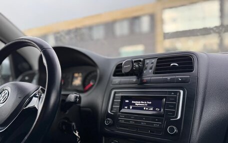 Volkswagen Polo VI (EU Market), 2016 год, 970 000 рублей, 17 фотография