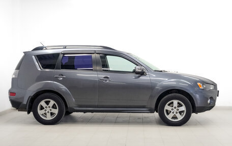 Mitsubishi Outlander III рестайлинг 3, 2011 год, 1 100 000 рублей, 4 фотография