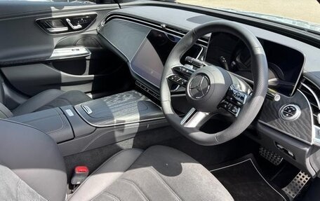 Mercedes-Benz E-Класс, 2024 год, 9 840 000 рублей, 10 фотография