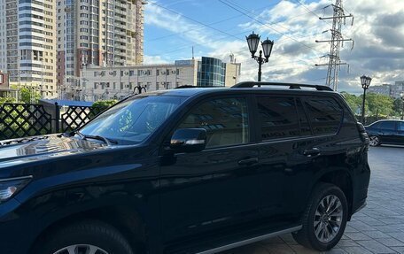 Toyota Land Cruiser Prado 150 рестайлинг 2, 2021 год, 5 700 000 рублей, 9 фотография