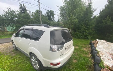 Mitsubishi Outlander III рестайлинг 3, 2012 год, 1 700 000 рублей, 15 фотография
