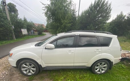 Mitsubishi Outlander III рестайлинг 3, 2012 год, 1 700 000 рублей, 16 фотография