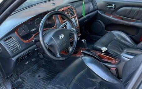 Hyundai Sonata IV рестайлинг, 2005 год, 270 000 рублей, 5 фотография