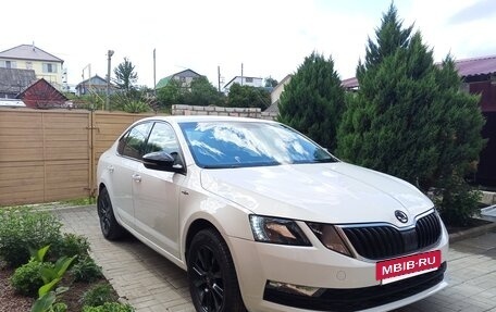Skoda Octavia, 2019 год, 1 299 000 рублей, 3 фотография