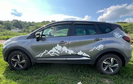 Renault Kaptur I рестайлинг, 2018 год, 1 750 000 рублей, 4 фотография