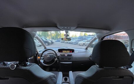 Citroen C4 Picasso II рестайлинг, 2010 год, 630 000 рублей, 9 фотография